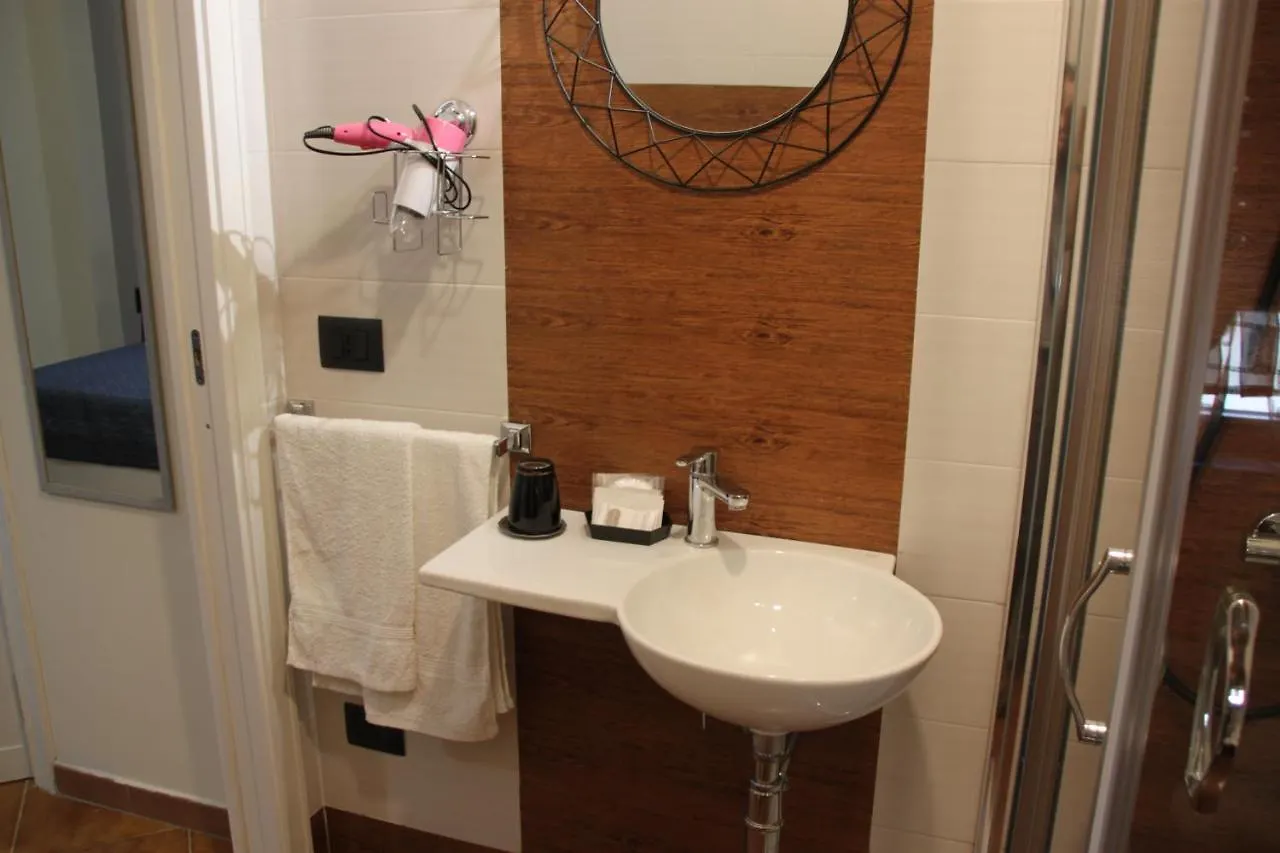 B&B Alexander-Room And Breakfast Palermo 2*,