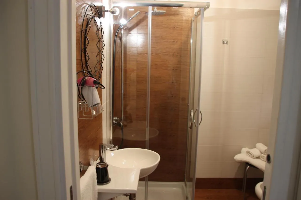 ** Nocleg ze śniadaniem B&B Alexander-Room And Breakfast Palermo Włochy
